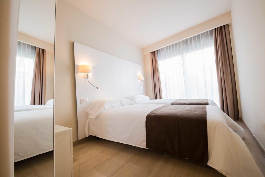 Apartaments Peronel.La Лерида Экстерьер фото